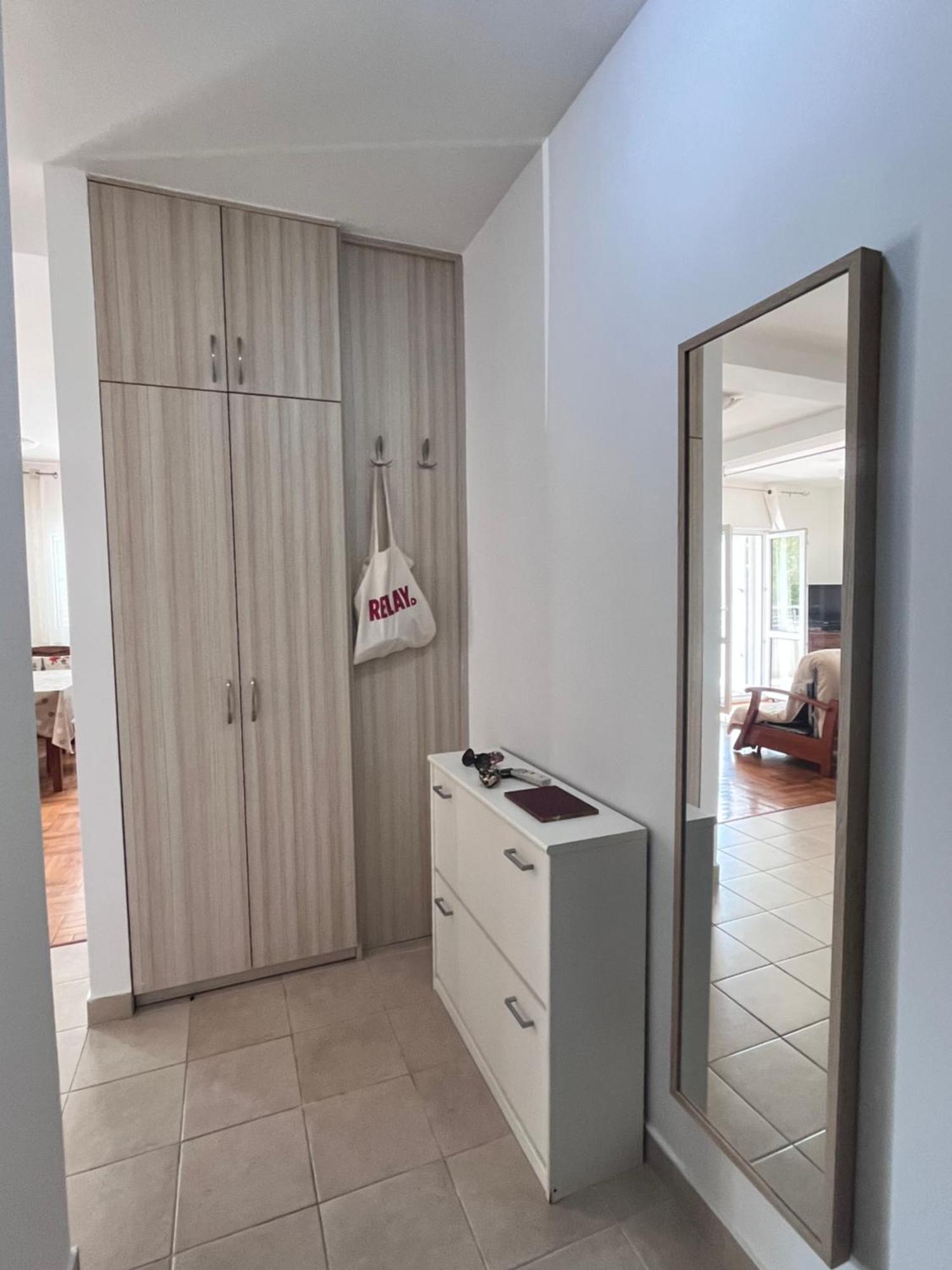 Apartment Belani, Own Parking Tivat Eksteriør bilde